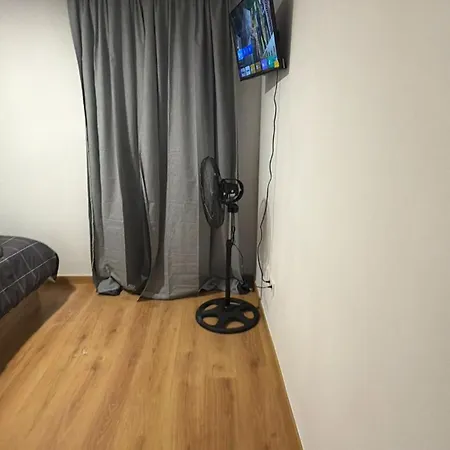 Отель Latinhouse Baner 3*