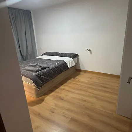 Latinhouse Baner Отель Севилья