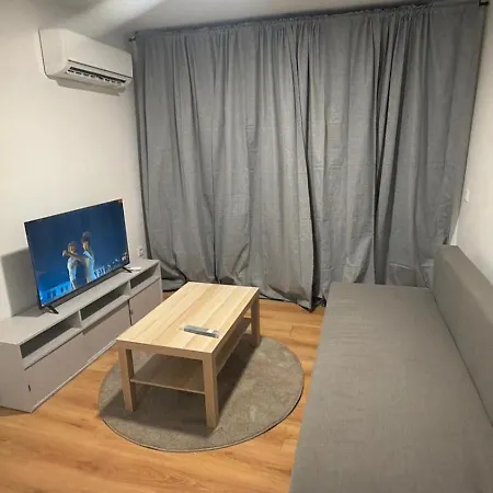Latinhouse Baner